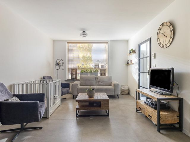 Watervliet 43, Krabbendijke