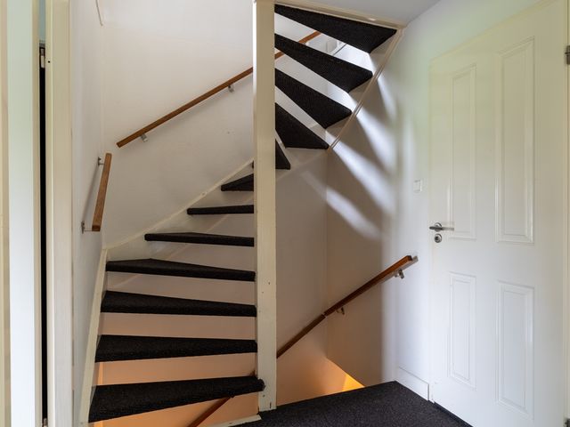 Kamille 27, Sprang-Capelle