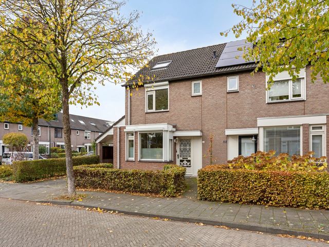 Gounodhof 21, Schijndel