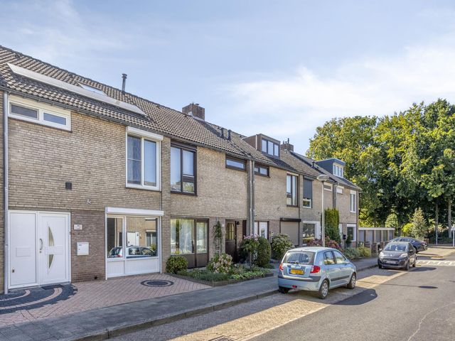 Marsanahof 71, Maastricht