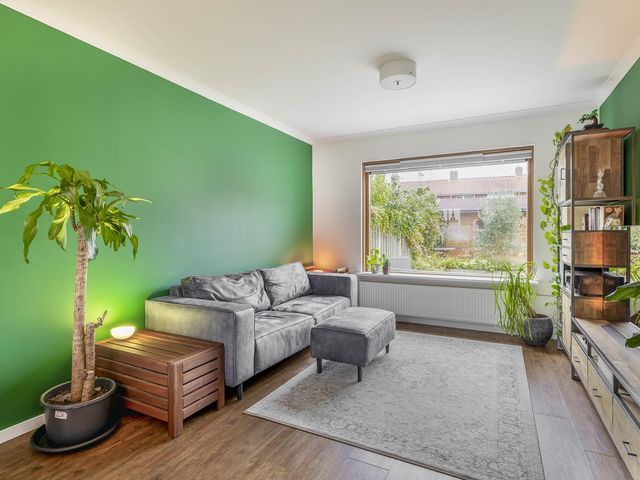 Trompstraat 4, Rozenburg