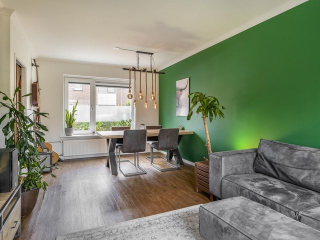 Trompstraat 4, Rozenburg