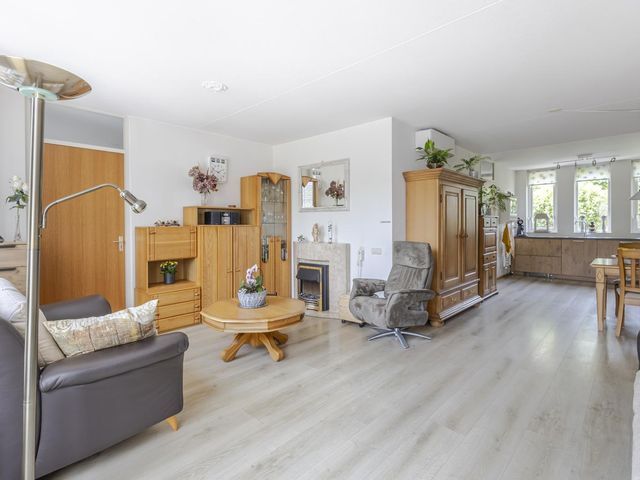 Reepijzer 8, Hardinxveld-Giessendam