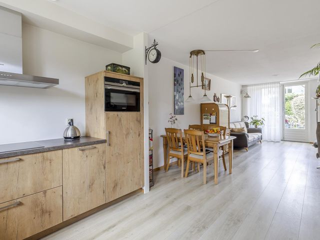 Reepijzer 8, Hardinxveld-Giessendam