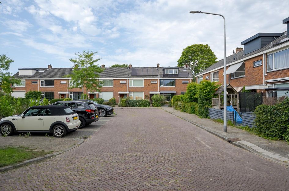 Jan van Brakelplantsoen 10