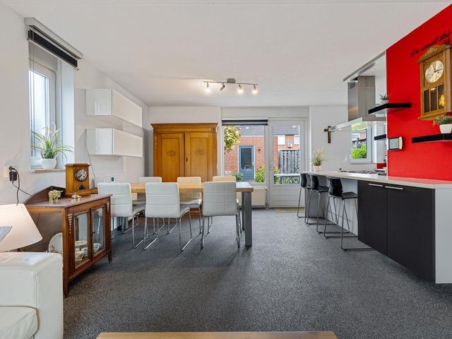 Deken Lendersstraat 31, Hoensbroek