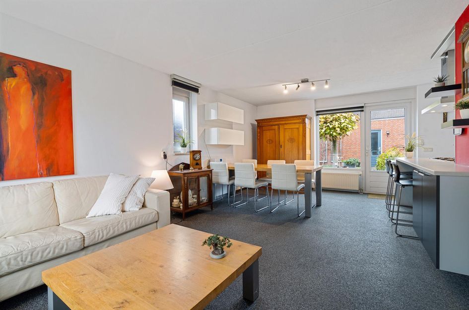 Deken Lendersstraat 31