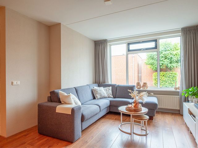 St. Anthoniusstraat 1 04, Nieuw-Vennep