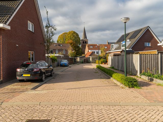 Bollenhoef 20, Eethen