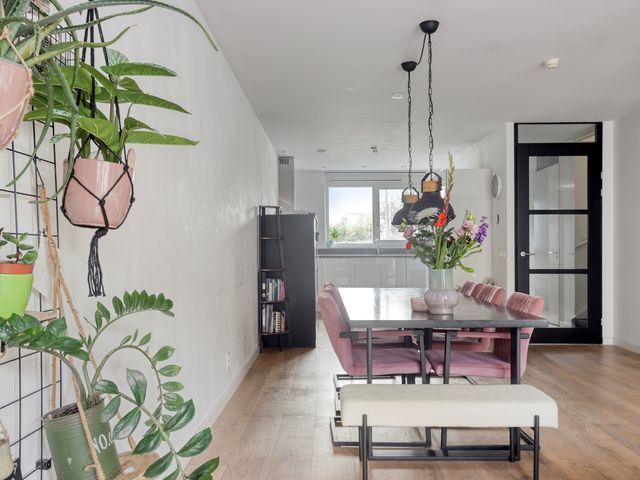 Stadhouderslaan 90, Zoeterwoude