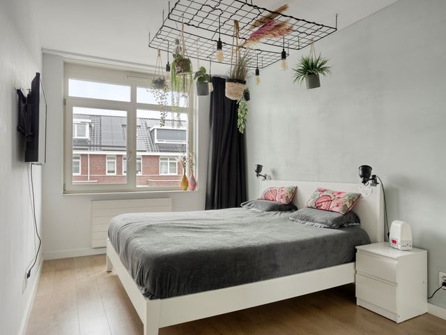 Stadhouderslaan 90, Zoeterwoude