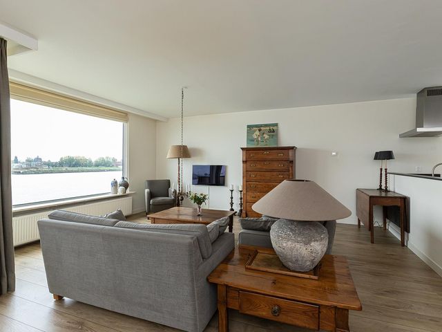 Pontonniersweg 340, Papendrecht