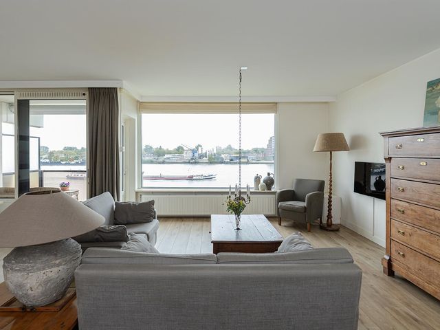 Pontonniersweg 340, Papendrecht