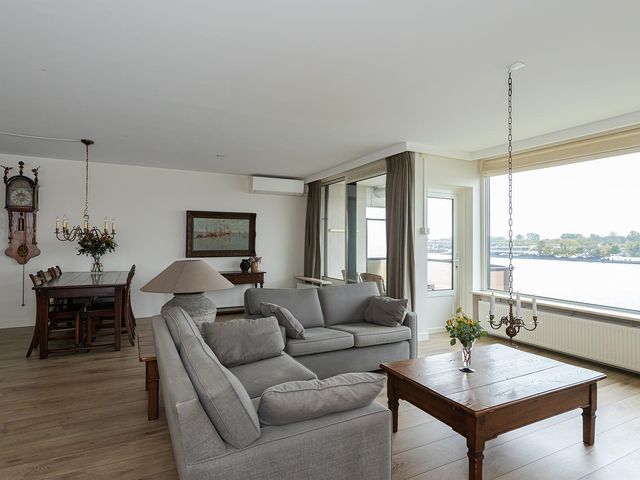 Pontonniersweg 340, Papendrecht