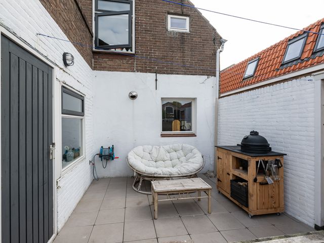 Nieuwstraat 31, Oude-Tonge