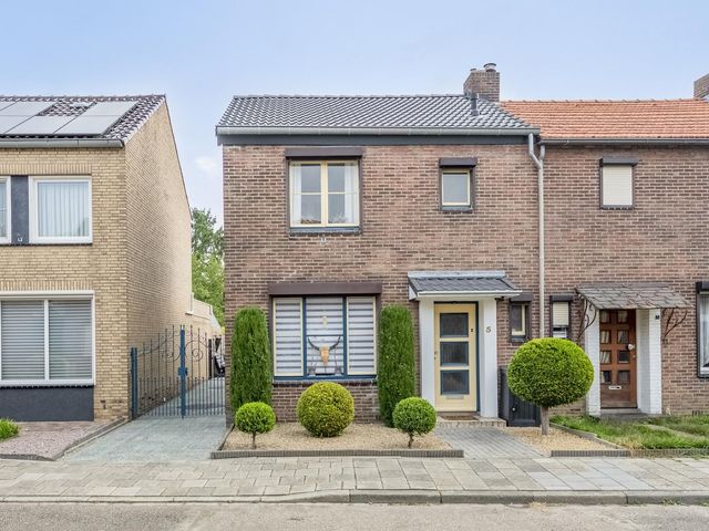 Karel Doormanstraat 5, Grevenbicht