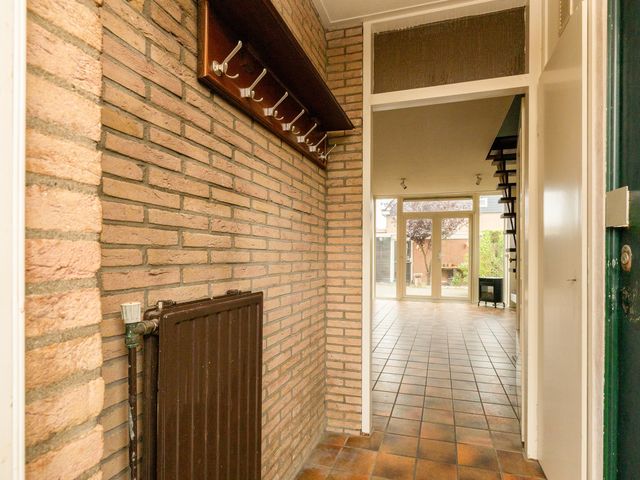 Reigerlaan 16, Ouderkerk aan den IJssel