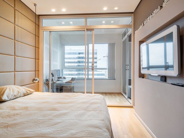 Gustav Mahlerlaan 240, Amsterdam