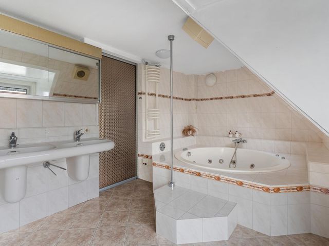 Peppengouw 38, Almere