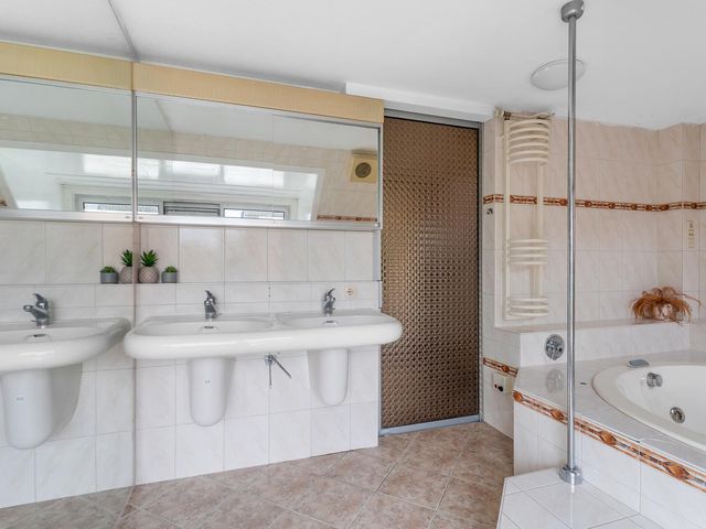 Peppengouw 38, Almere