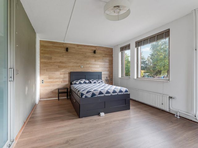 Peppengouw 38, Almere