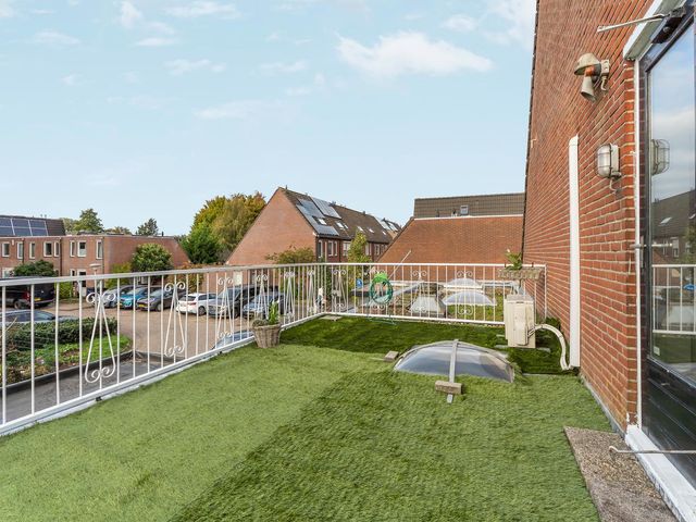 Peppengouw 38, Almere