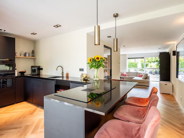 Woldbergstraat 1, Almere