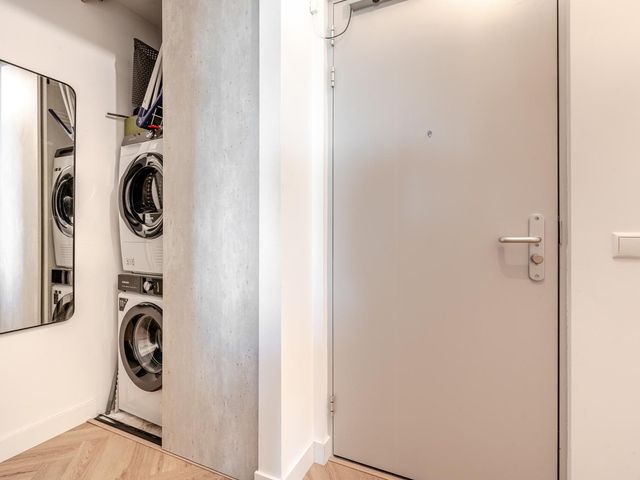 Louis Armstrongweg 60D, Almere