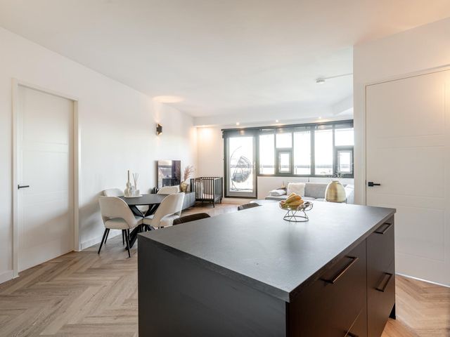 Louis Armstrongweg 60D, Almere