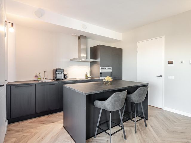 Louis Armstrongweg 60D, Almere