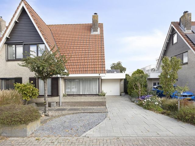 Koolzaadveld 15, Bergschenhoek