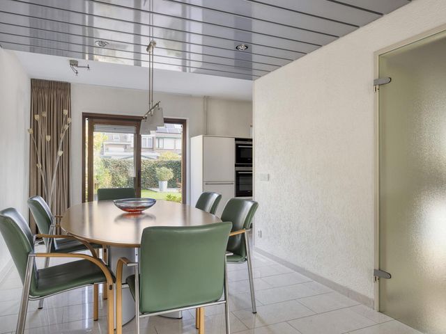 Koolzaadveld 15, Bergschenhoek