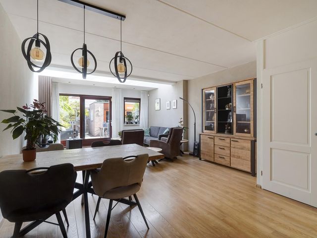 Diepenburchstraat 20a, Maasland