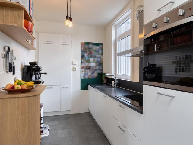 Burgemeester Meineszlaan 86B 03, Rotterdam