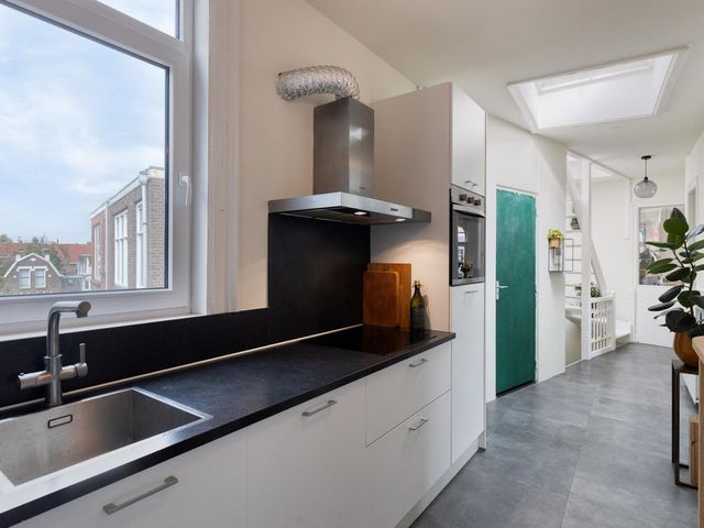 Burgemeester Meineszlaan 86B 03, Rotterdam