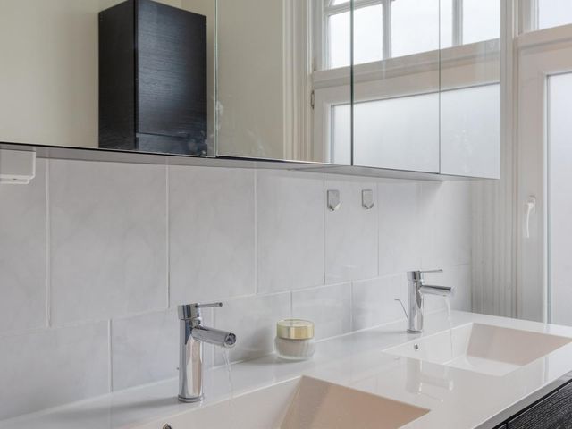 Burgemeester Meineszlaan 86B 03, Rotterdam