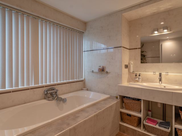 Kanaalstraat 11, Hansweert