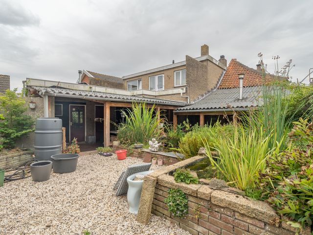 Kanaalstraat 11, Hansweert