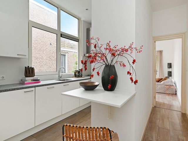 Pijnboomstraat 40, 's-Gravenhage