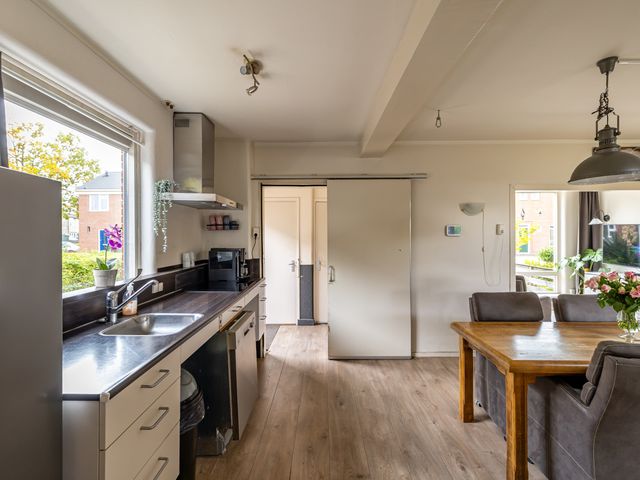 Mr Van Roijenstraat 9, Onderdendam