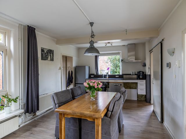 Mr Van Roijenstraat 9, Onderdendam