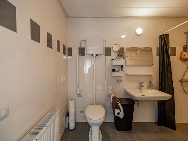 Mr Van Roijenstraat 9, Onderdendam