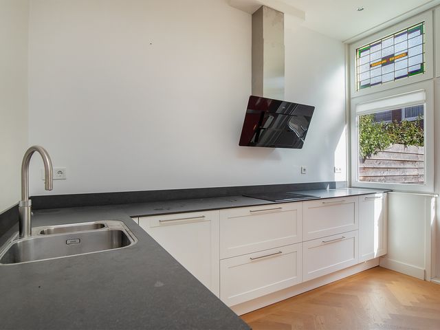 Weimarstraat 386, Den Haag