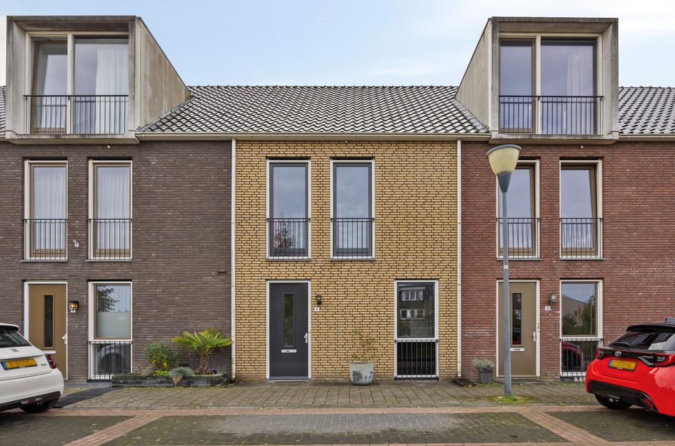 Martien Coppensstraat 8