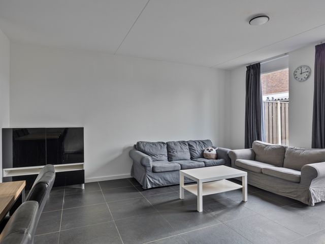 Martien Coppensstraat 8, Waalwijk