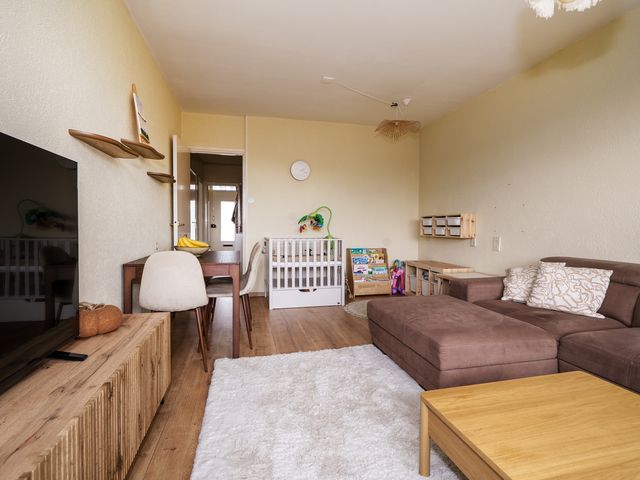 Burgemeester Hazenberglaan 99, Rotterdam