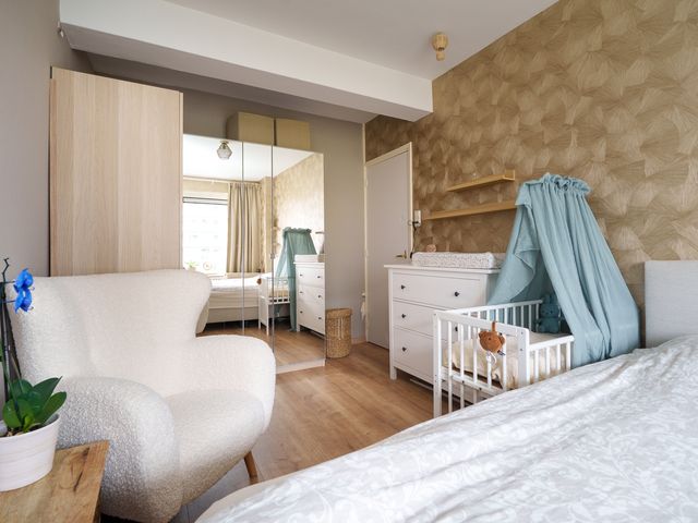 Burgemeester Hazenberglaan 99, Rotterdam