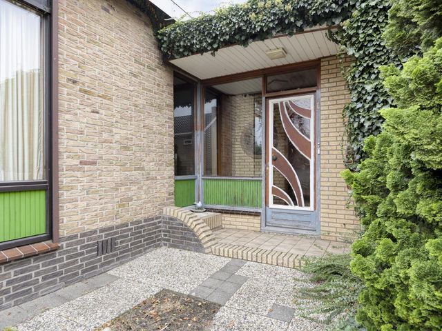 Nieuwstraat 35, Lage Zwaluwe