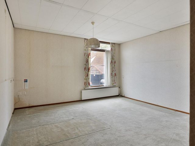 Nieuwstraat 35, Lage Zwaluwe