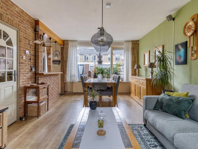 Nicolaas van Puttenstraat 6, Goudswaard